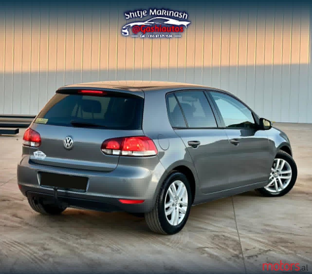 2010' Volkswagen Golf photo #2