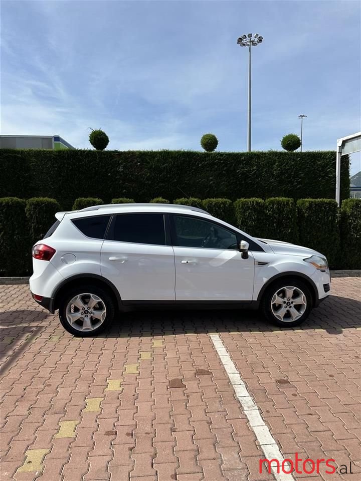 2011' Ford Kuga photo #6