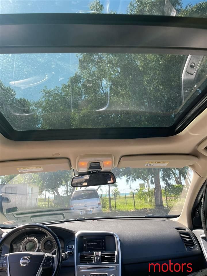 2011' Volvo Xc 60 photo #3