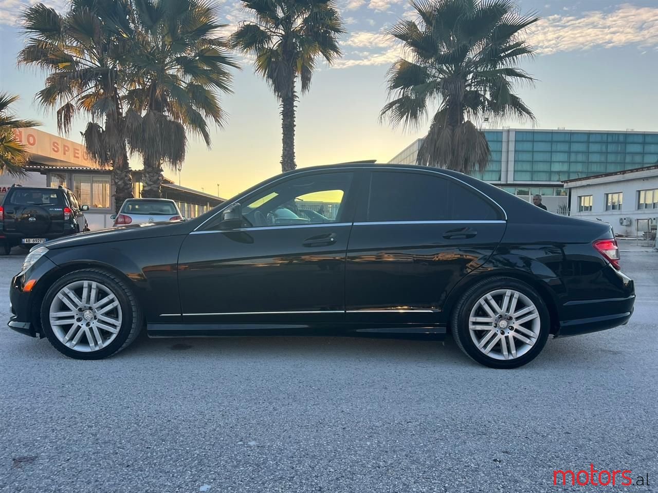 2009' Mercedes-Benz C 300 photo #3