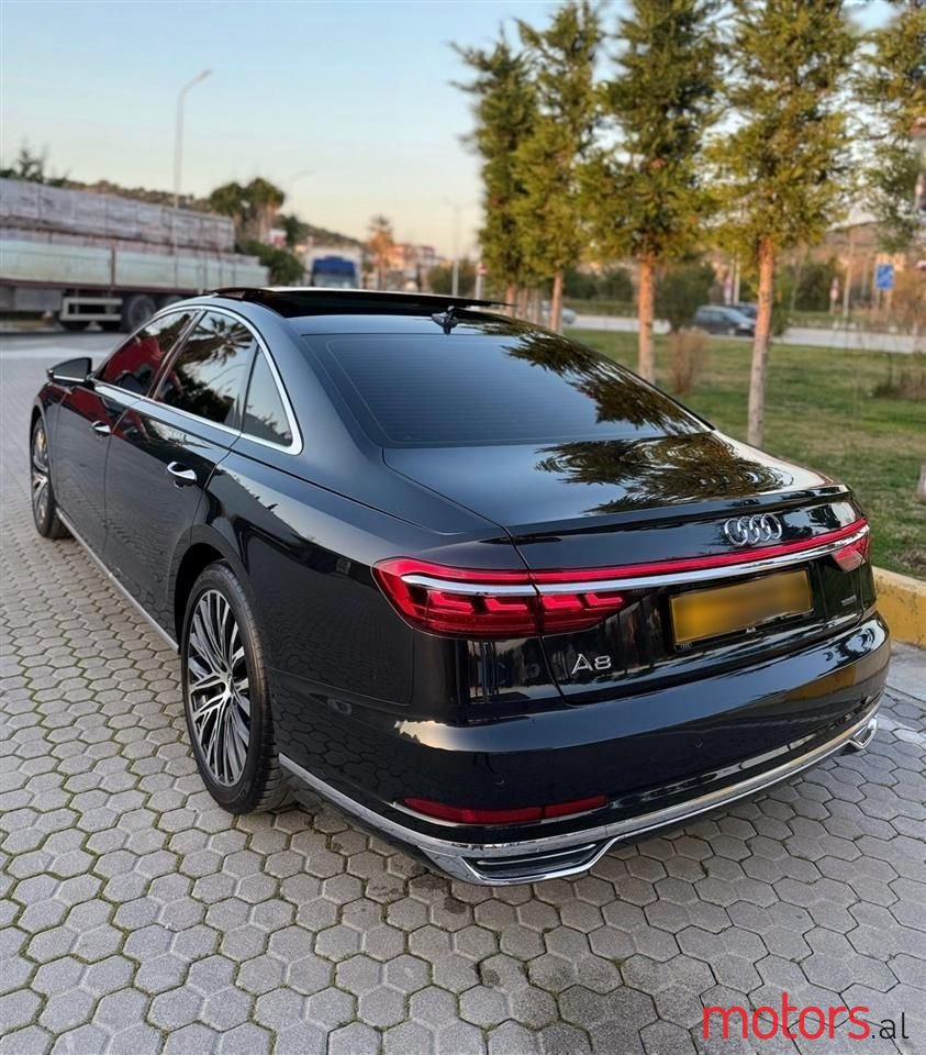2019' Audi A8 photo #4
