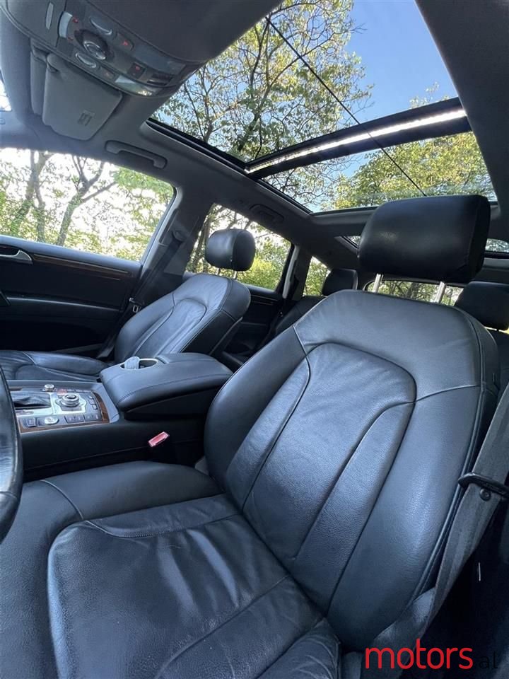 2014' Audi Q7 photo #5