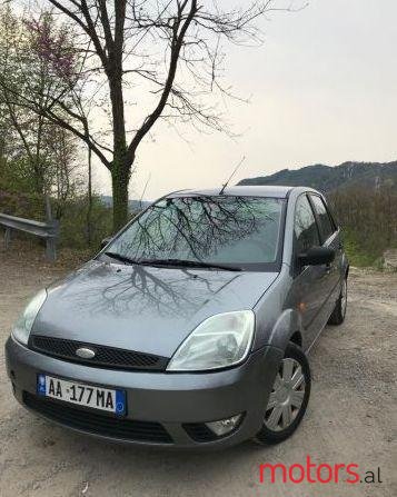 2002' Ford Fiesta photo #1