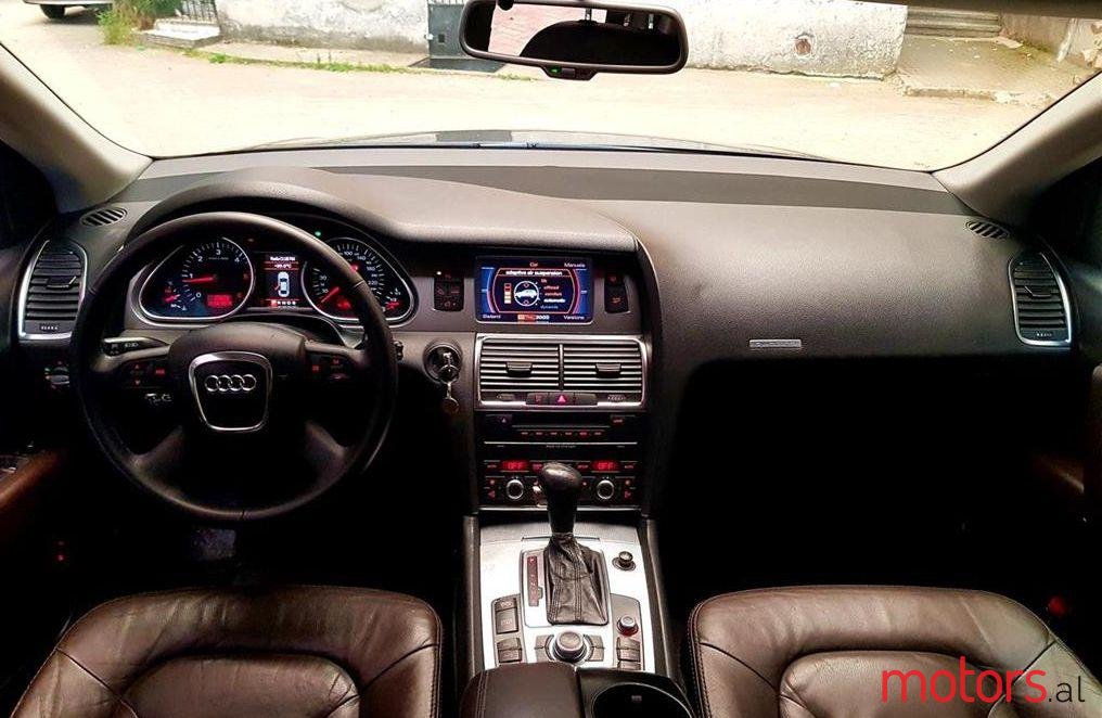 2008' Audi Q7 photo #2
