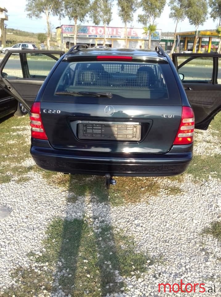 2003' Mercedes-Benz C-Class photo #4