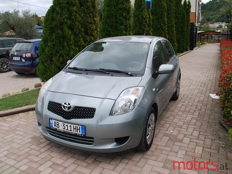 2006' Toyota Yaris photo #6