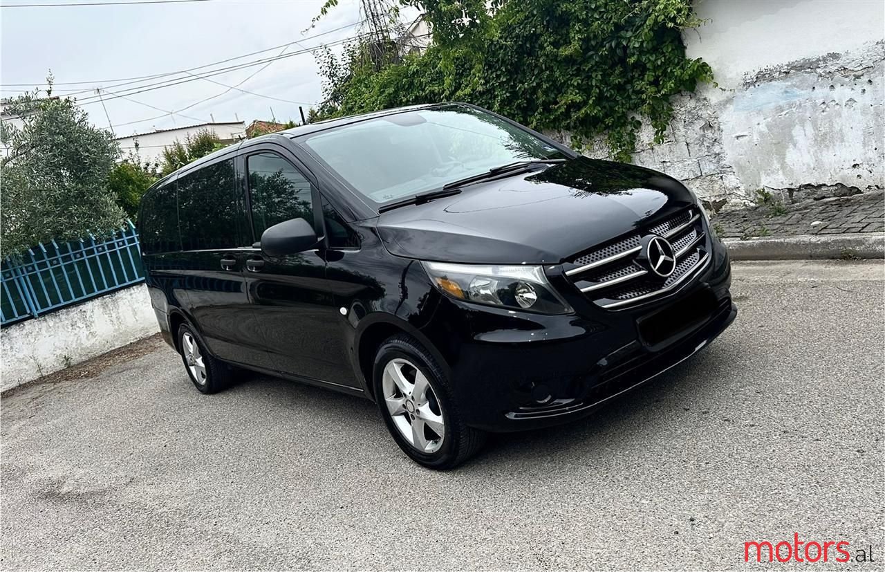 2018' Mercedes-Benz V 200 photo #2