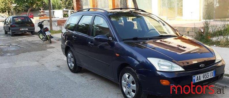 2001' Ford Focus photo #1