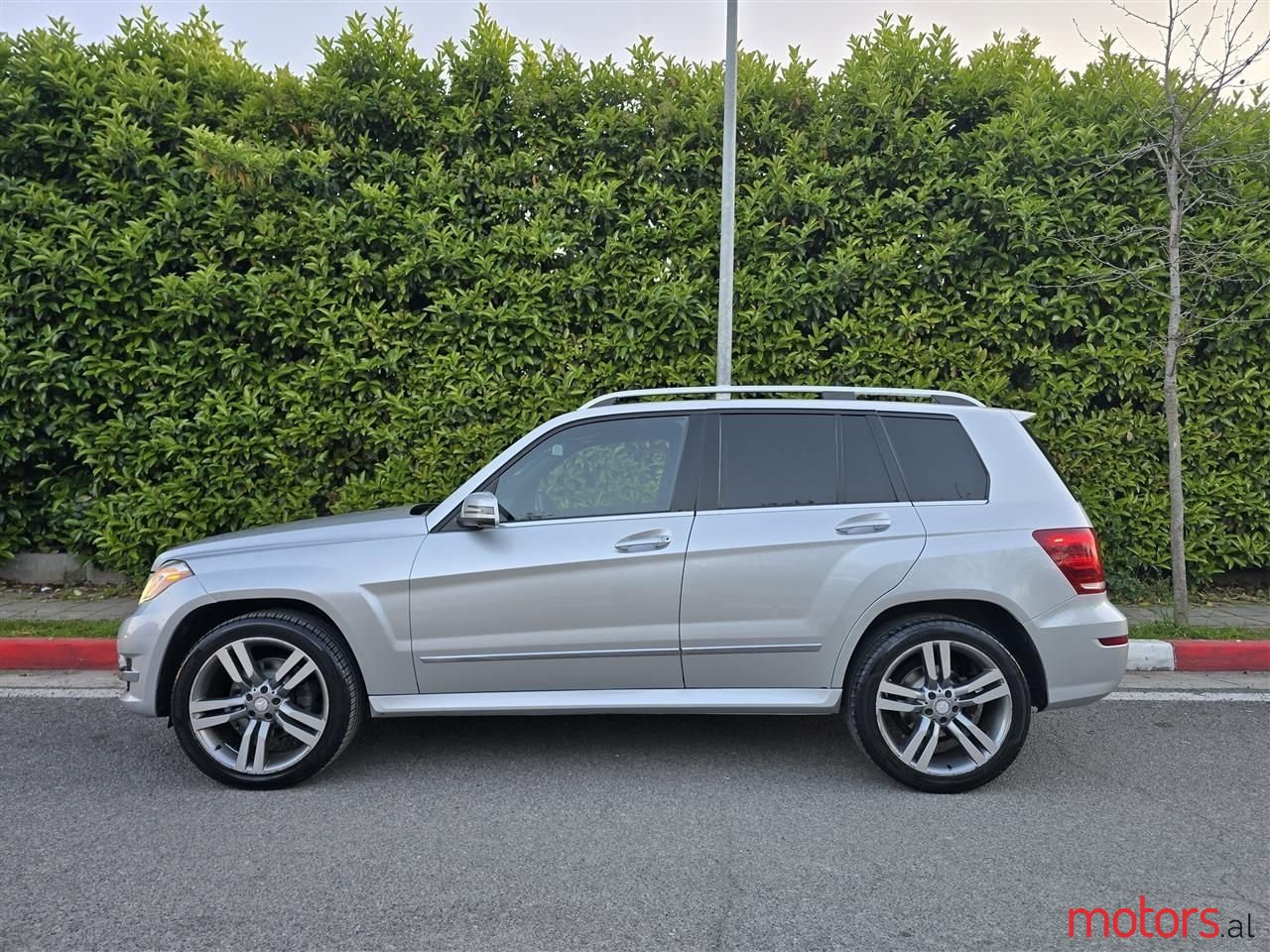 2014' Mercedes-Benz GLK 250 photo #4