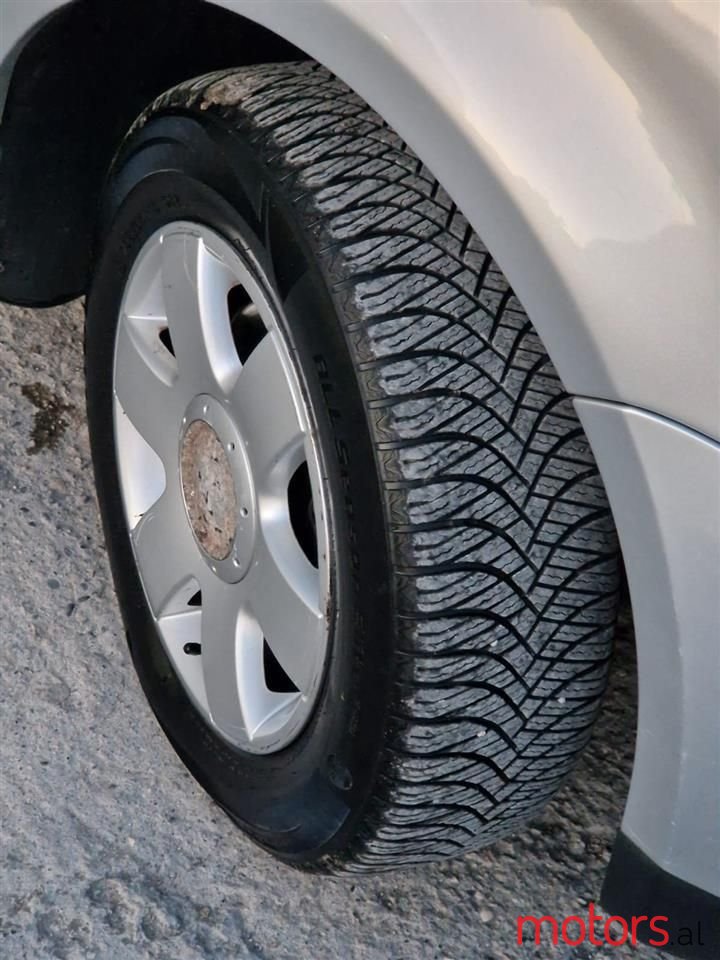 2008' Volkswagen Caddy photo #6