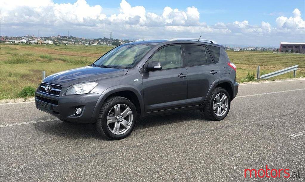 2010' Toyota RAV4 photo #1