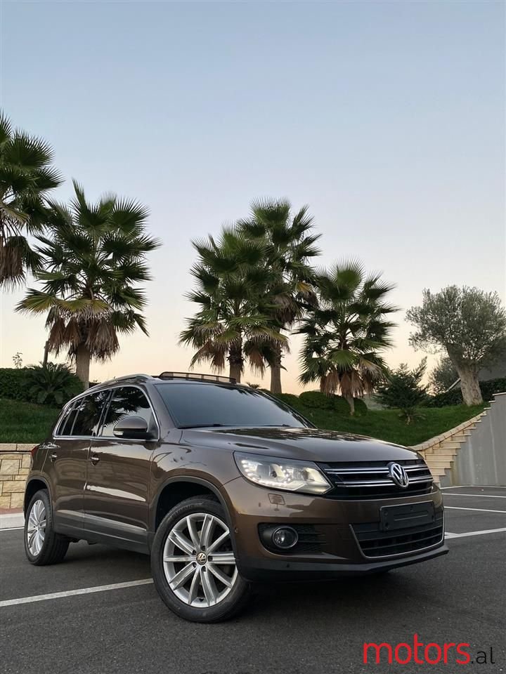 2013' Volkswagen Tiguan photo #1