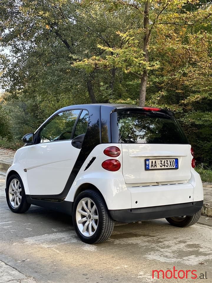 2008' Smart Fortwo photo #3