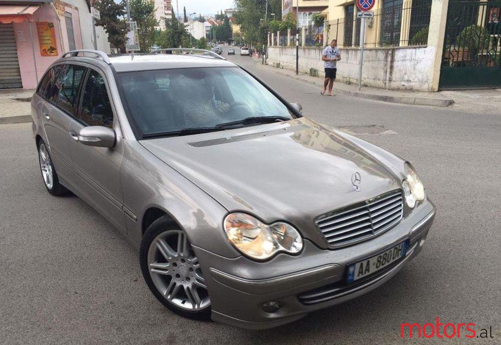 2005' Mercedes-Benz C 220 photo #2