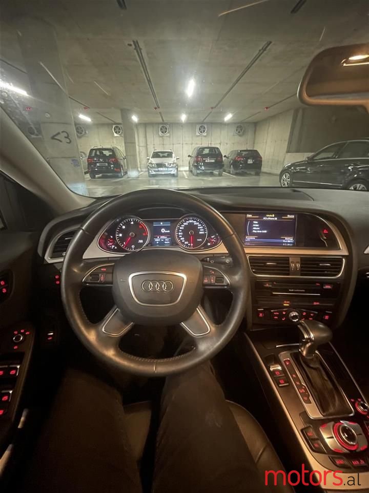 2013' Audi A4 photo #5