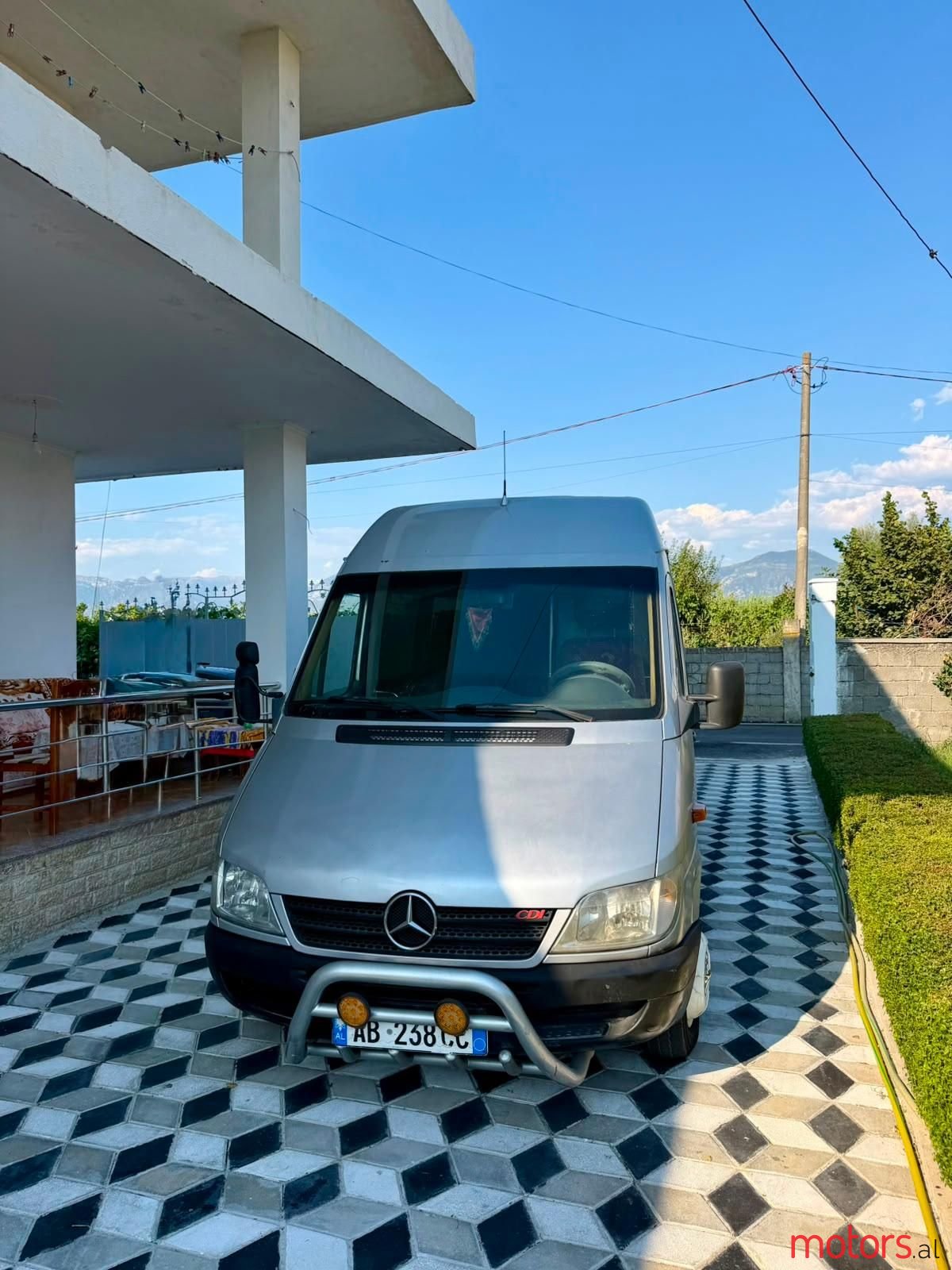 2008' Mercedes-Benz Sprinter photo #1