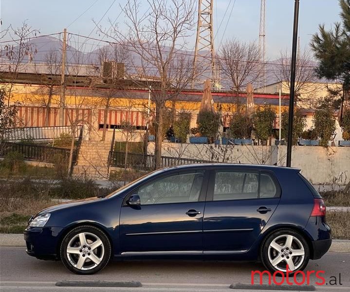 2006' Volkswagen Golf photo #6