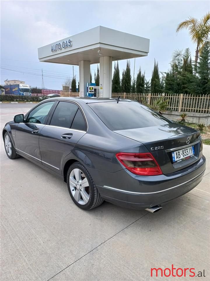 2007' Mercedes-Benz C 220 photo #2