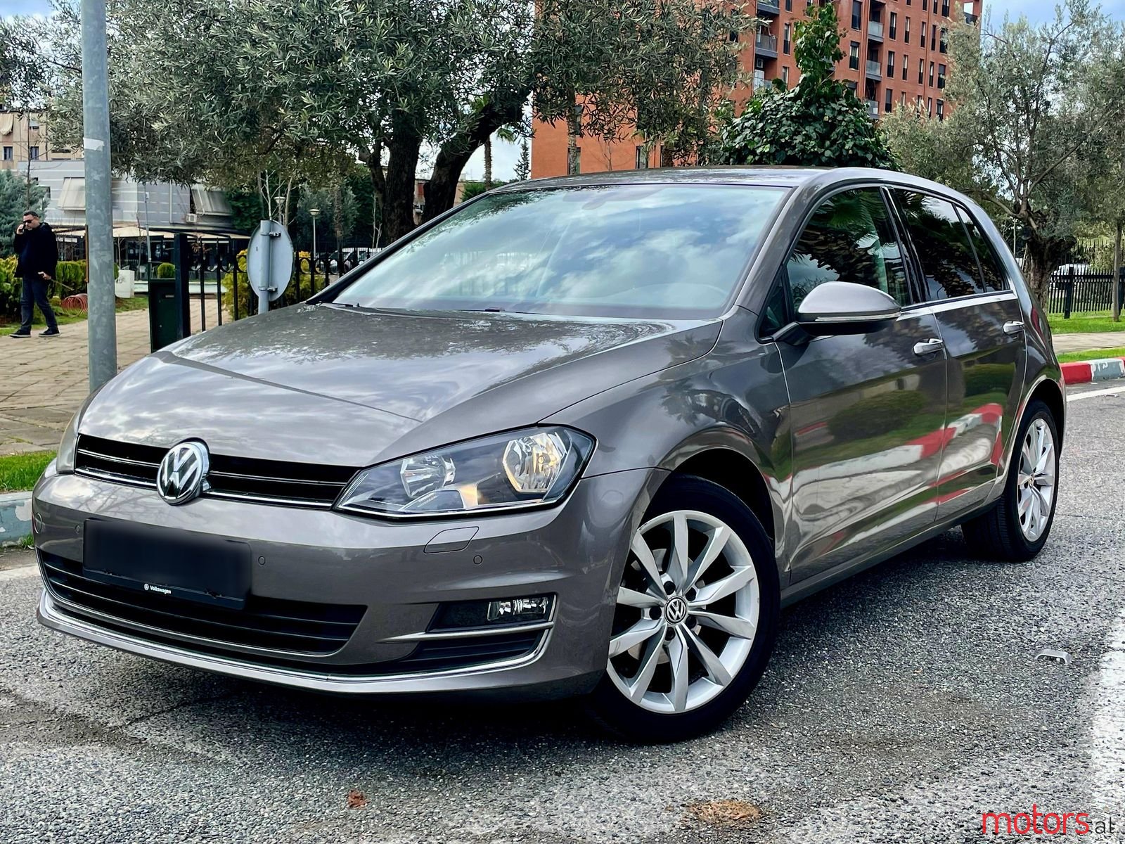 2015' Volkswagen Golf photo #4