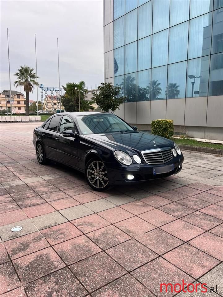 2006' Mercedes-Benz E 200 photo #1