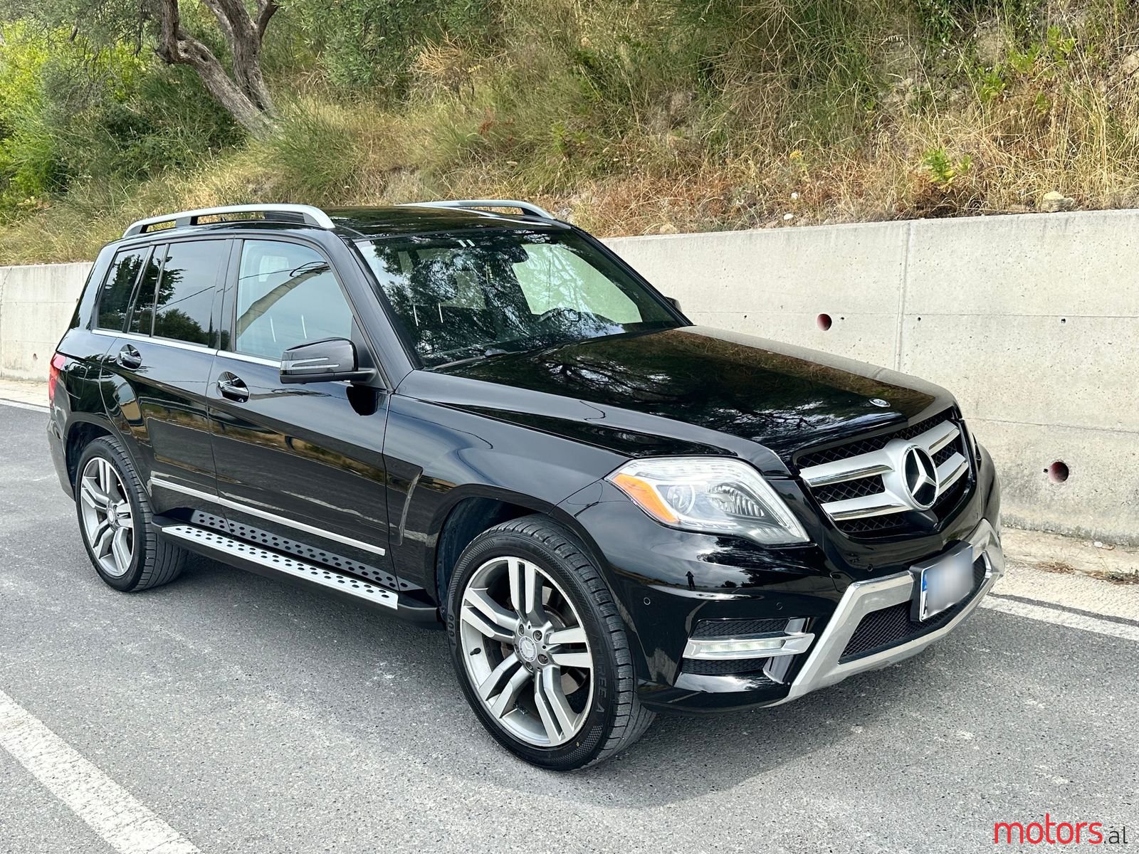 2015' Mercedes-Benz GLK 250 photo #1