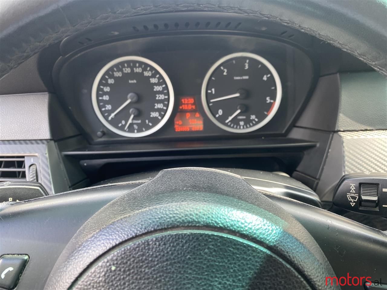 2004' BMW 330 photo #6