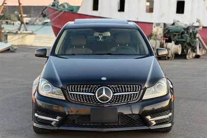 2012' Mercedes-Benz C 300