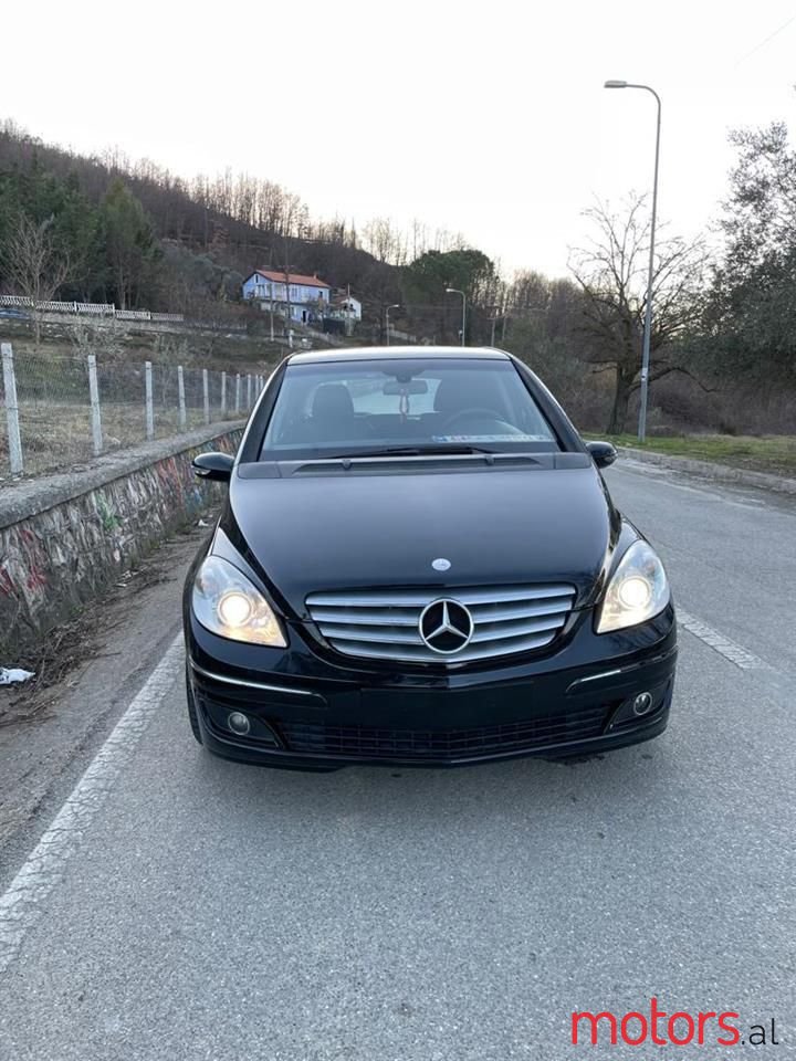 2006' Mercedes-Benz B 200 photo #3