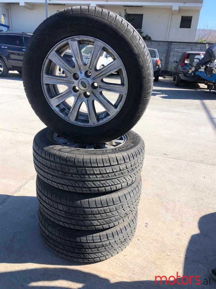 2008' Land Rover Discovery photo #6