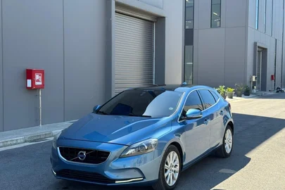2014' Volvo V40
