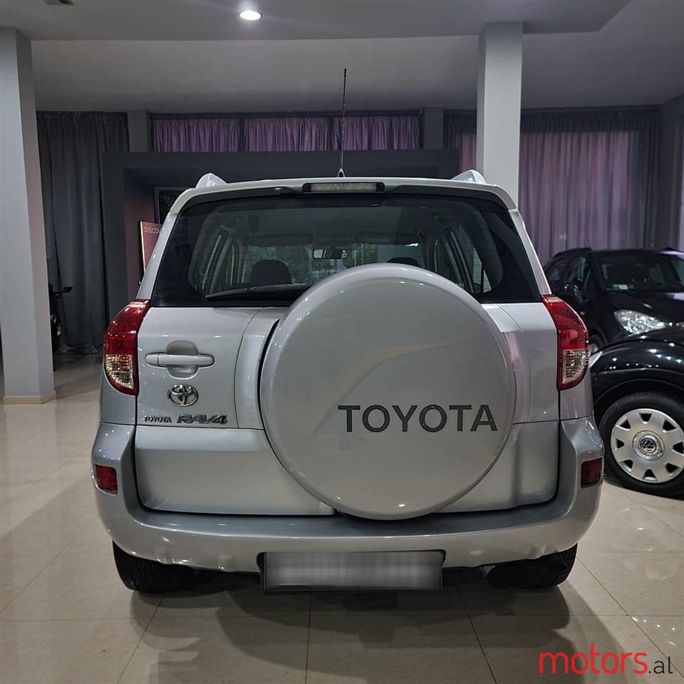2007' Toyota RAV4 photo #3
