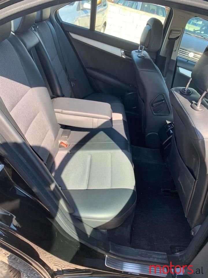 2009' Mercedes-Benz C 220 photo #5