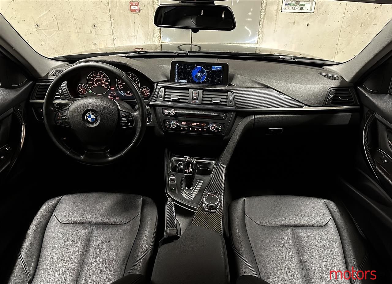 2016' BMW 320 photo #3