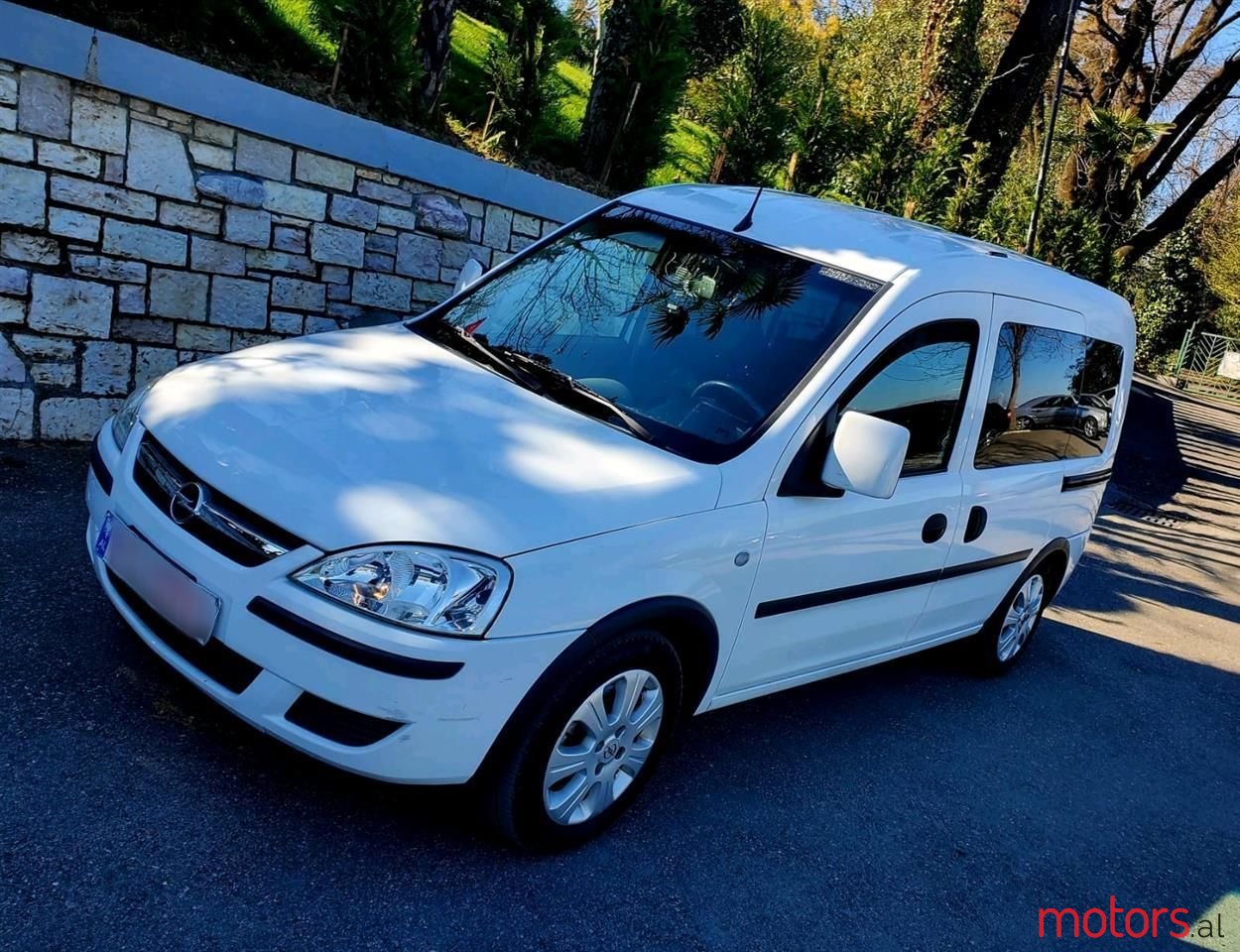 2010' Opel Combo photo #2