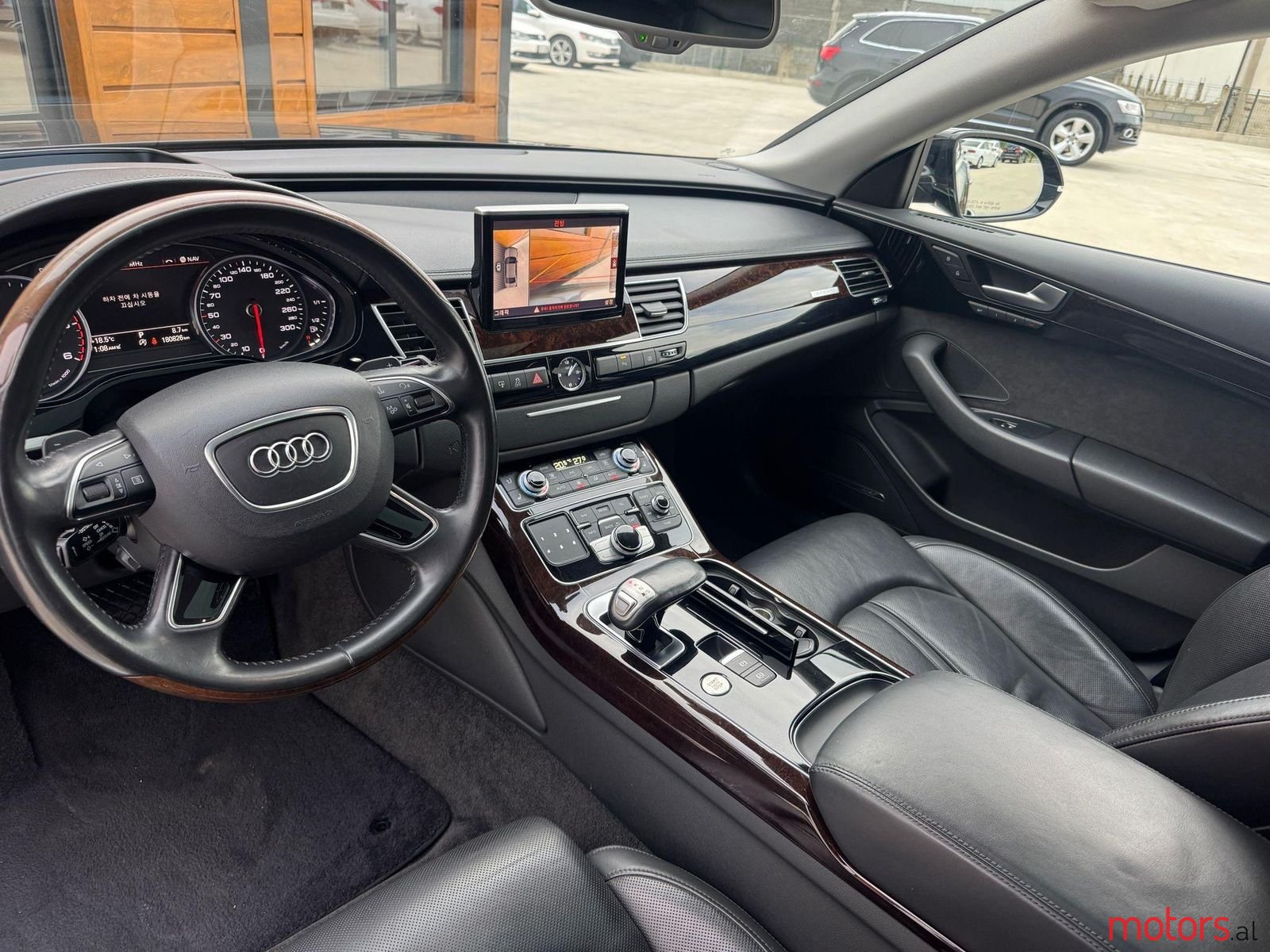 2015' Audi A8 photo #5