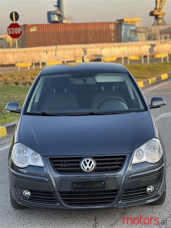 2006' Volkswagen Polo photo #4
