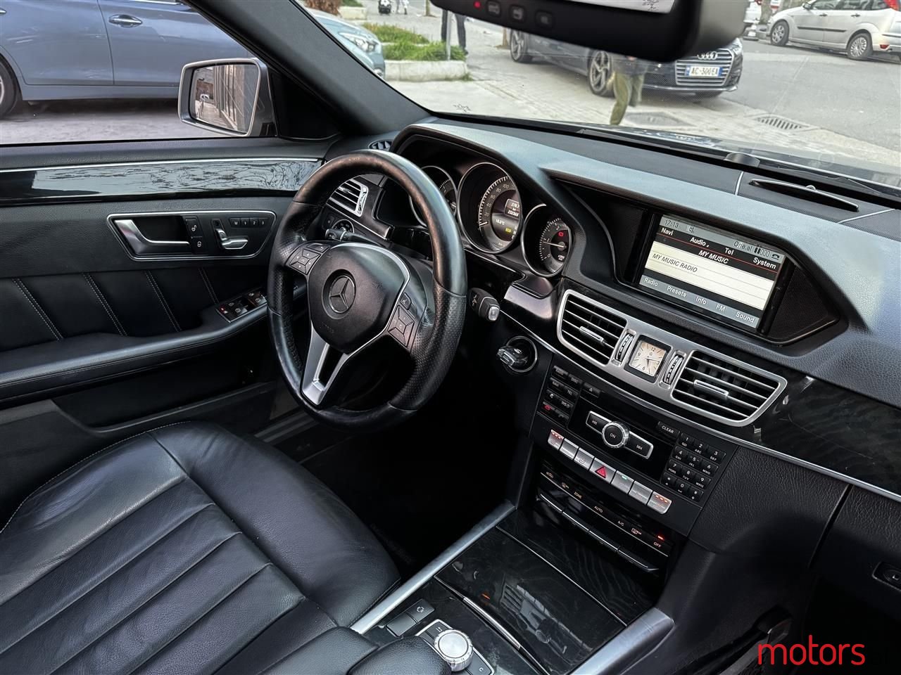 2014' Mercedes-Benz E 220 photo #2