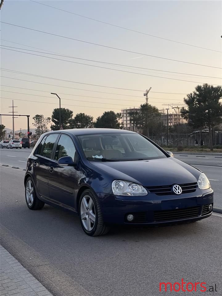 2006' Volkswagen Golf photo #5