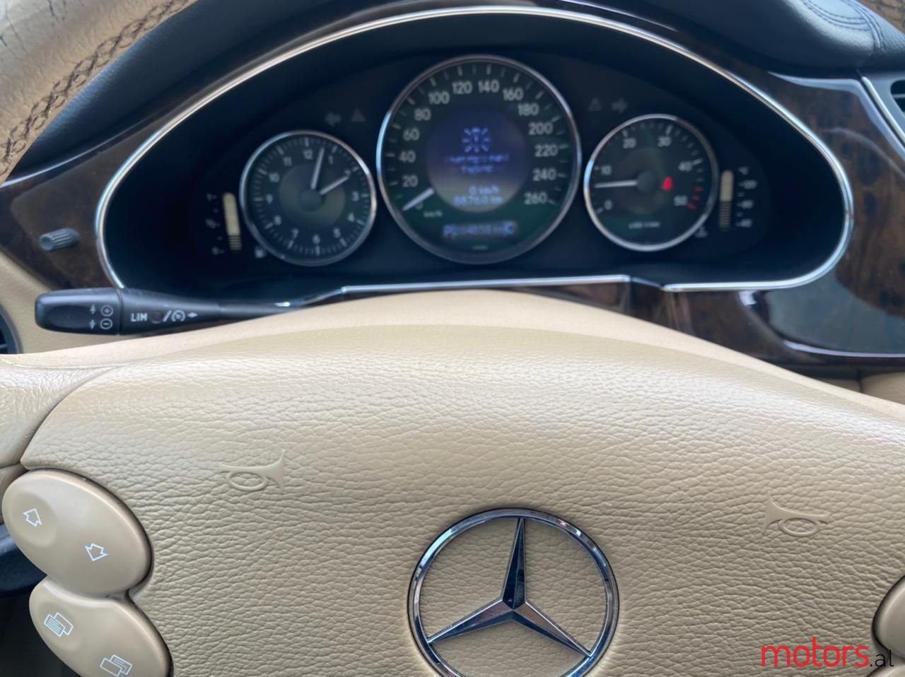 2006' Mercedes-Benz CLS 320 photo #3