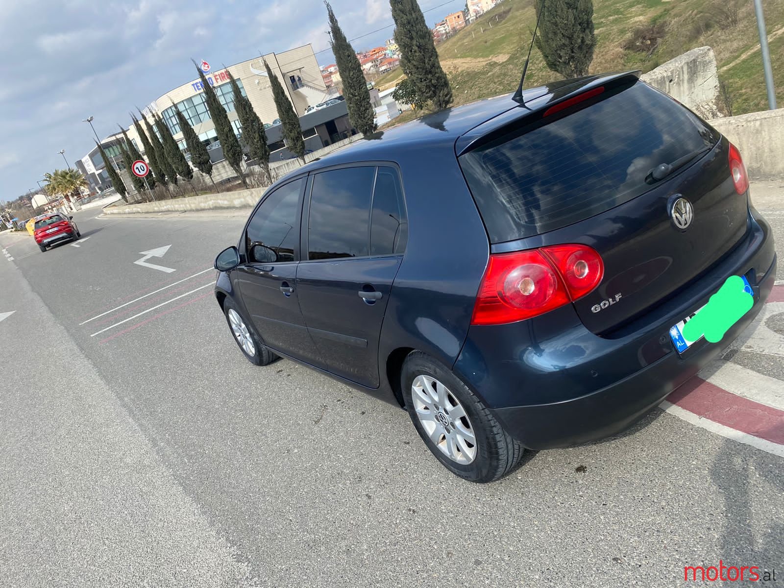 2008' Volkswagen Golf V photo #2