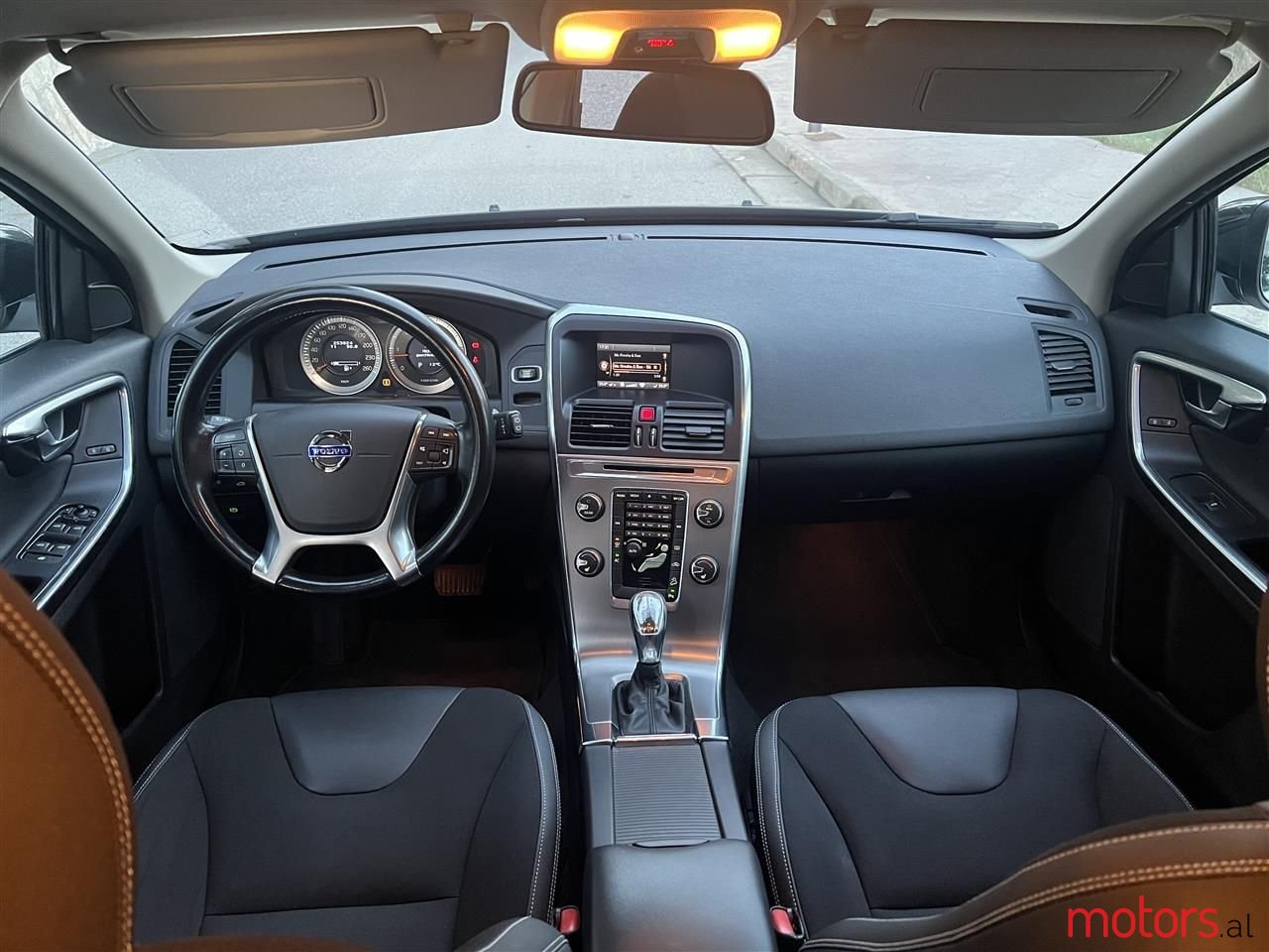 2012' Volvo Xc 60 photo #5