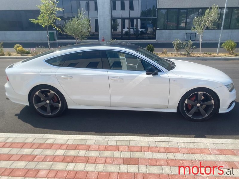 2012' Audi A7 photo #3