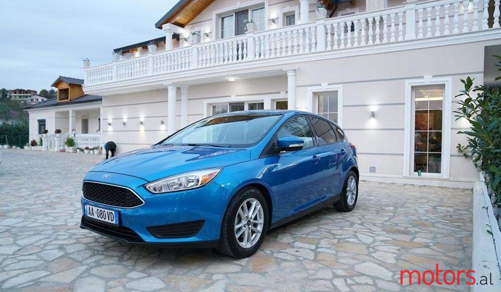 2016' Ford Focus photo #2