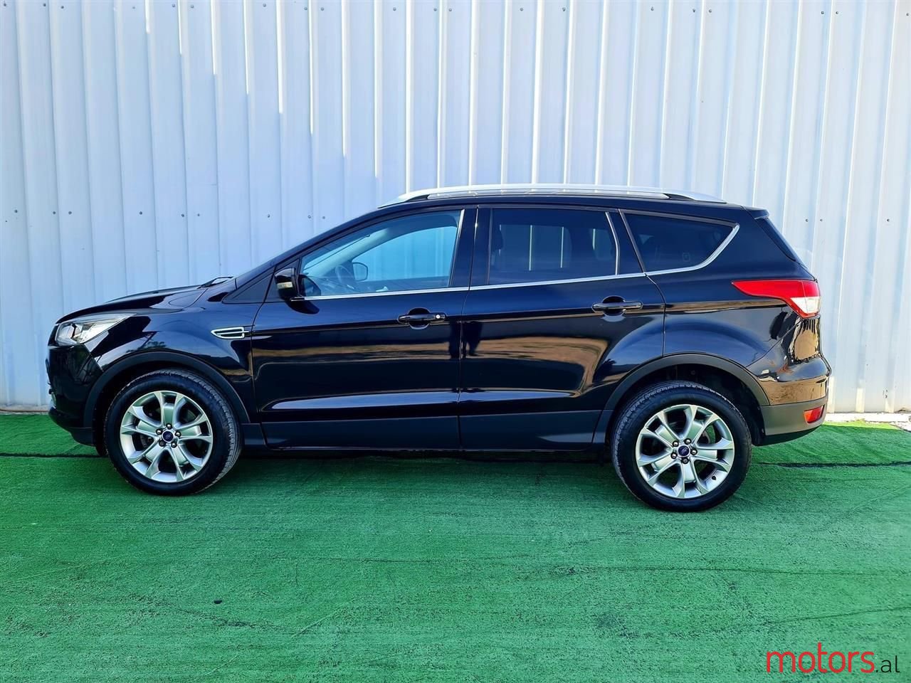 2010' Ford Kuga photo #4