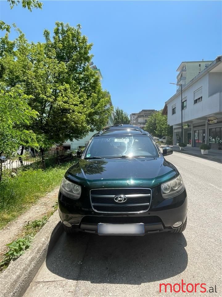 2008' Hyundai Santa Fe photo #1