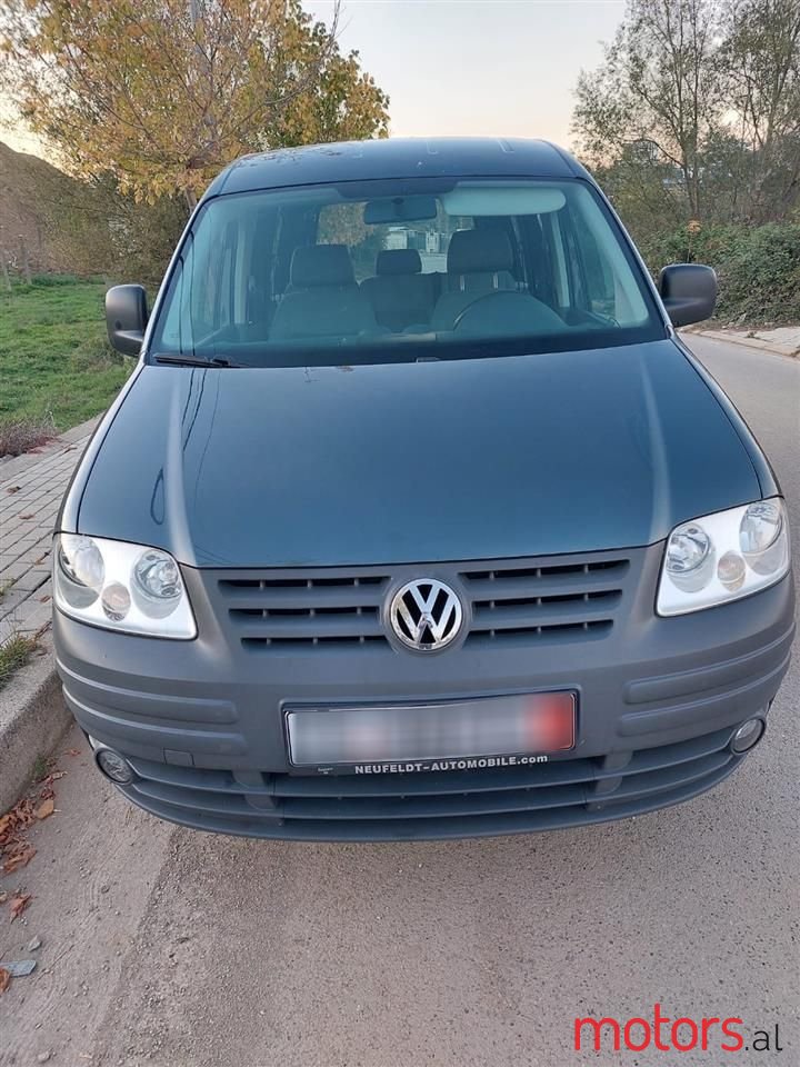 2010' Volkswagen Caddy photo #2