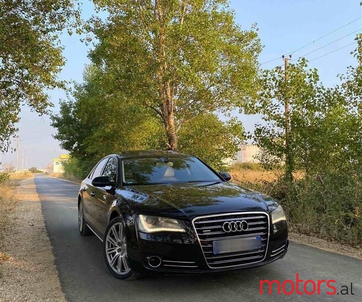 2013' Audi A8 photo #1