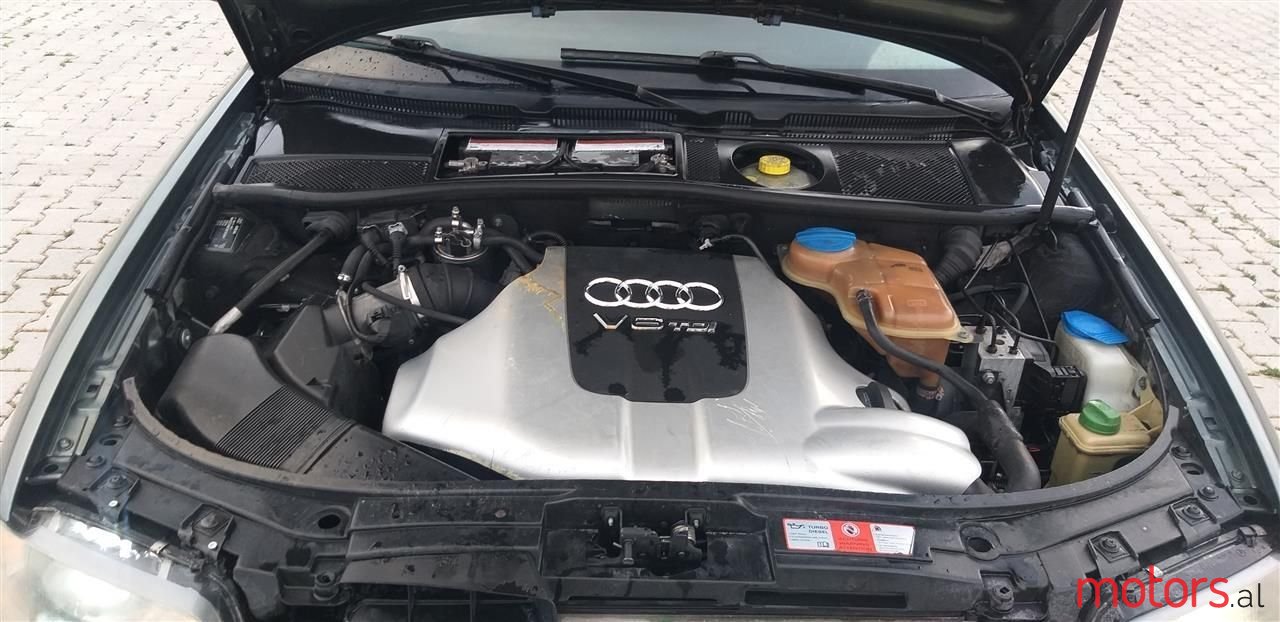 2001' Audi A6 photo #2