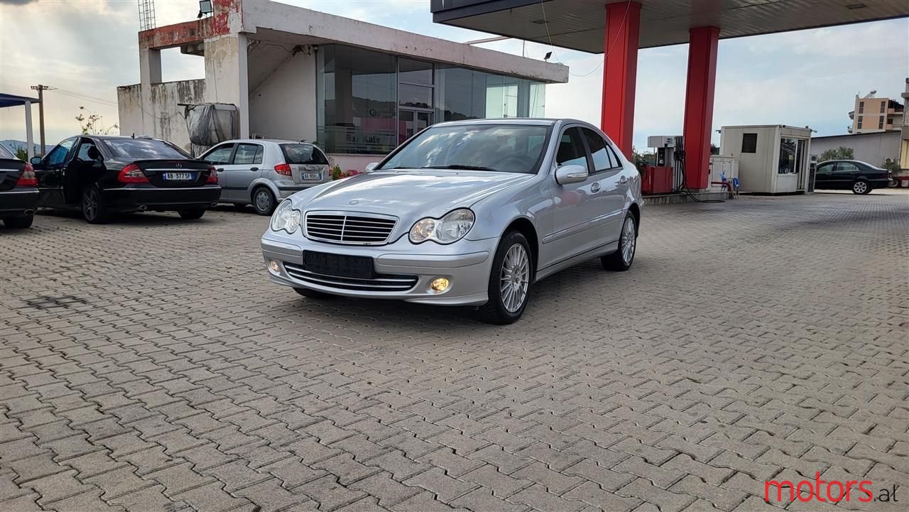 2006' Mercedes-Benz C 180 photo #3