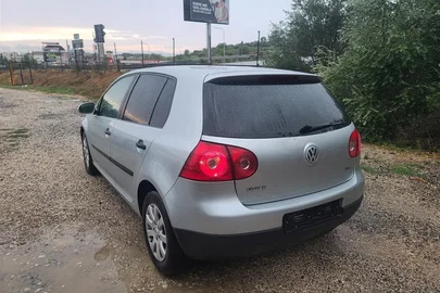 2006' Volkswagen Golf